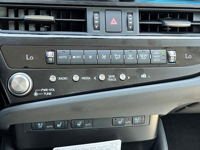 new 2025 Lexus ES 300h car, priced at $49,021