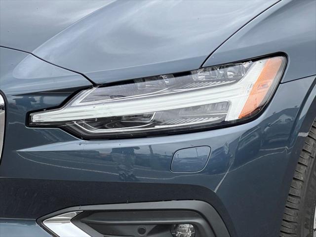 used 2022 Volvo S60 car, priced at $29,990
