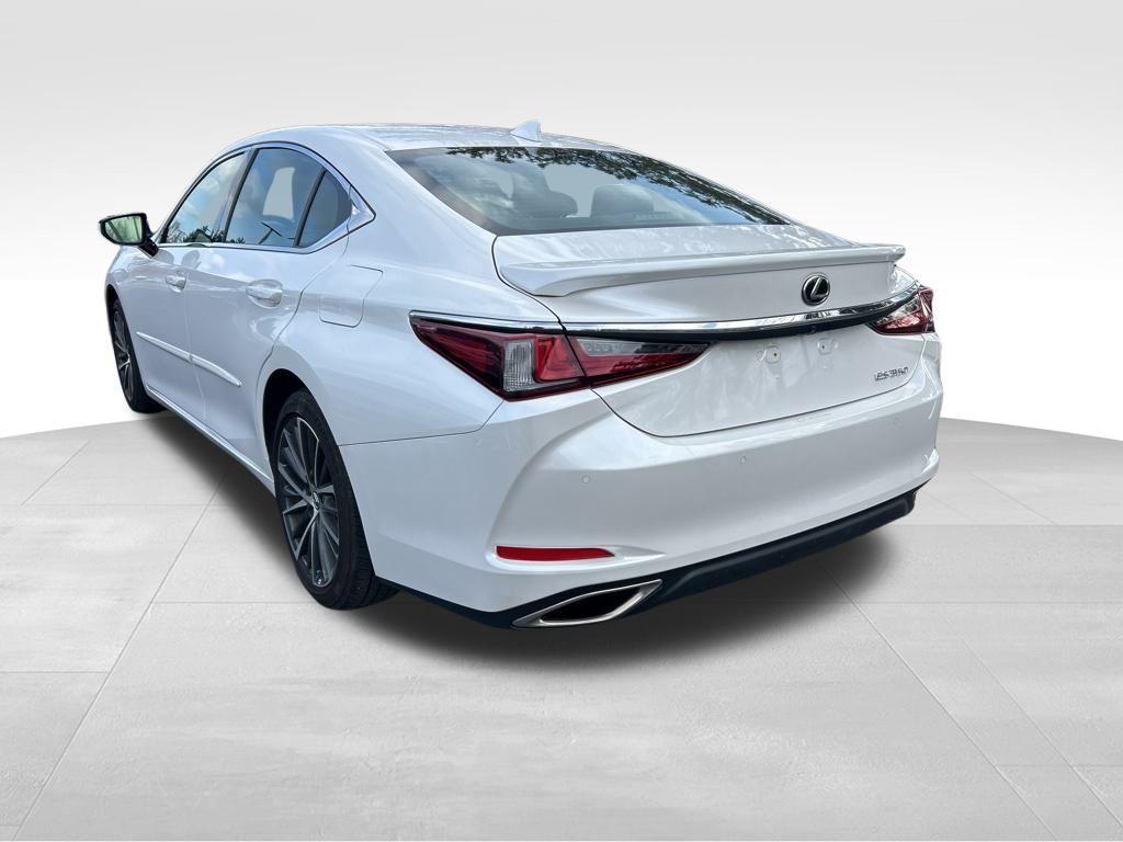 used 2022 Lexus ES 350 car, priced at $34,899