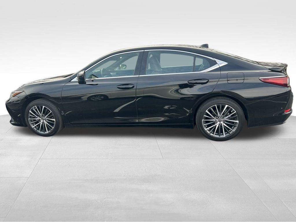 used 2022 Lexus ES 350 car, priced at $34,995