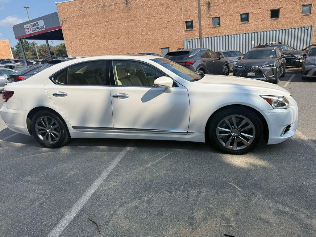 used 2016 Lexus LS 460 car, priced at $26,900