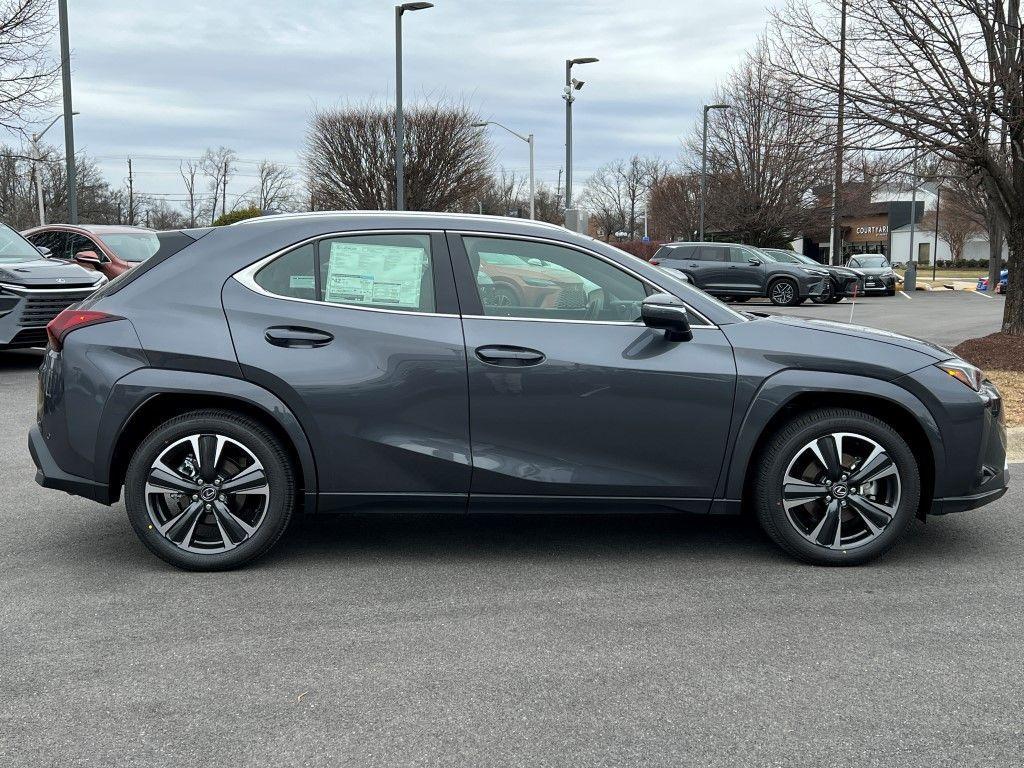 new 2025 Lexus UX 300h car, priced at $45,435