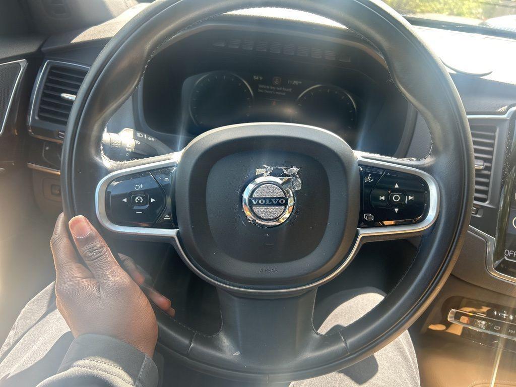 used 2019 Volvo XC90 car