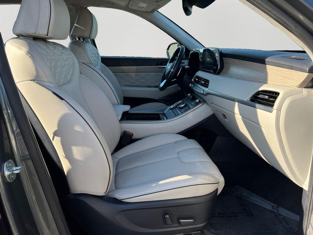 used 2022 Hyundai Palisade car, priced at $33,199
