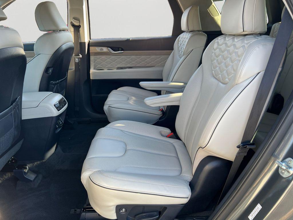 used 2022 Hyundai Palisade car, priced at $33,199