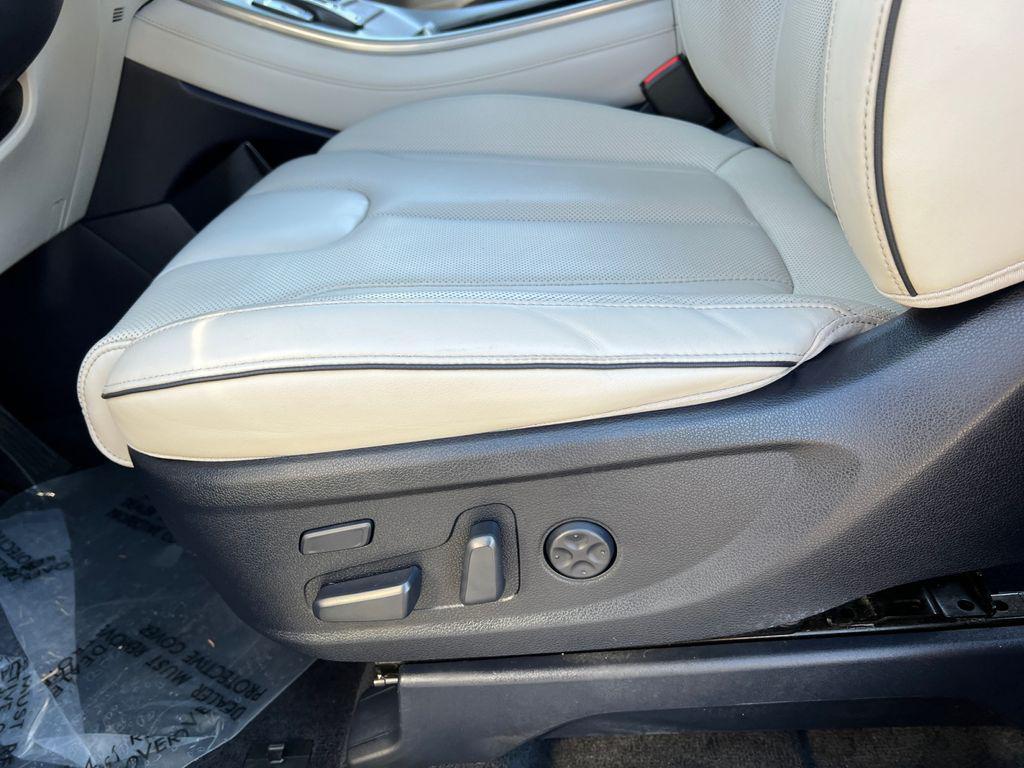 used 2022 Hyundai Palisade car, priced at $33,199