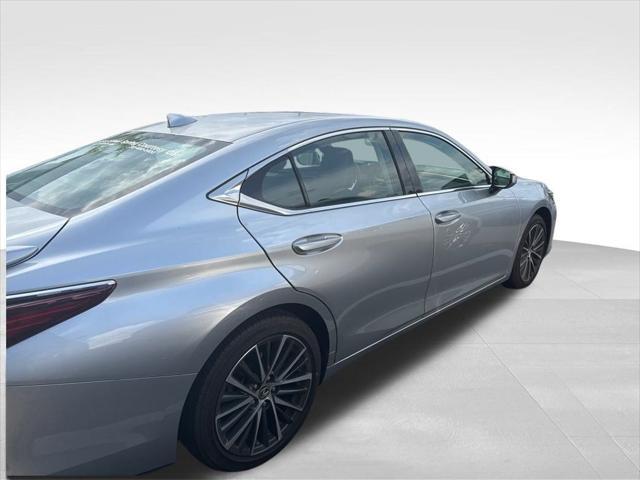 used 2023 Lexus ES 350 car, priced at $39,990