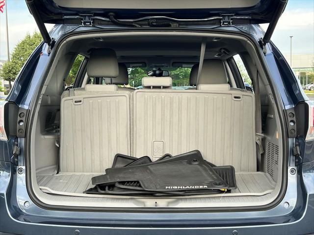 used 2016 Toyota Highlander car, priced at $20,990