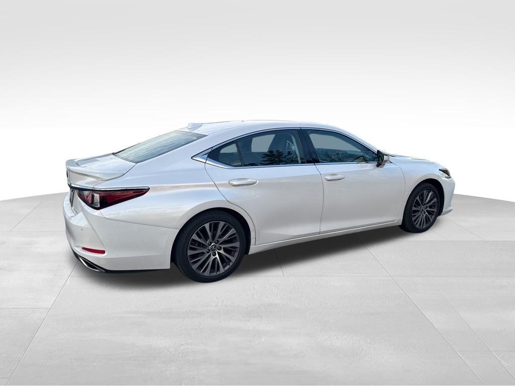 used 2021 Lexus ES 350 car, priced at $27,682