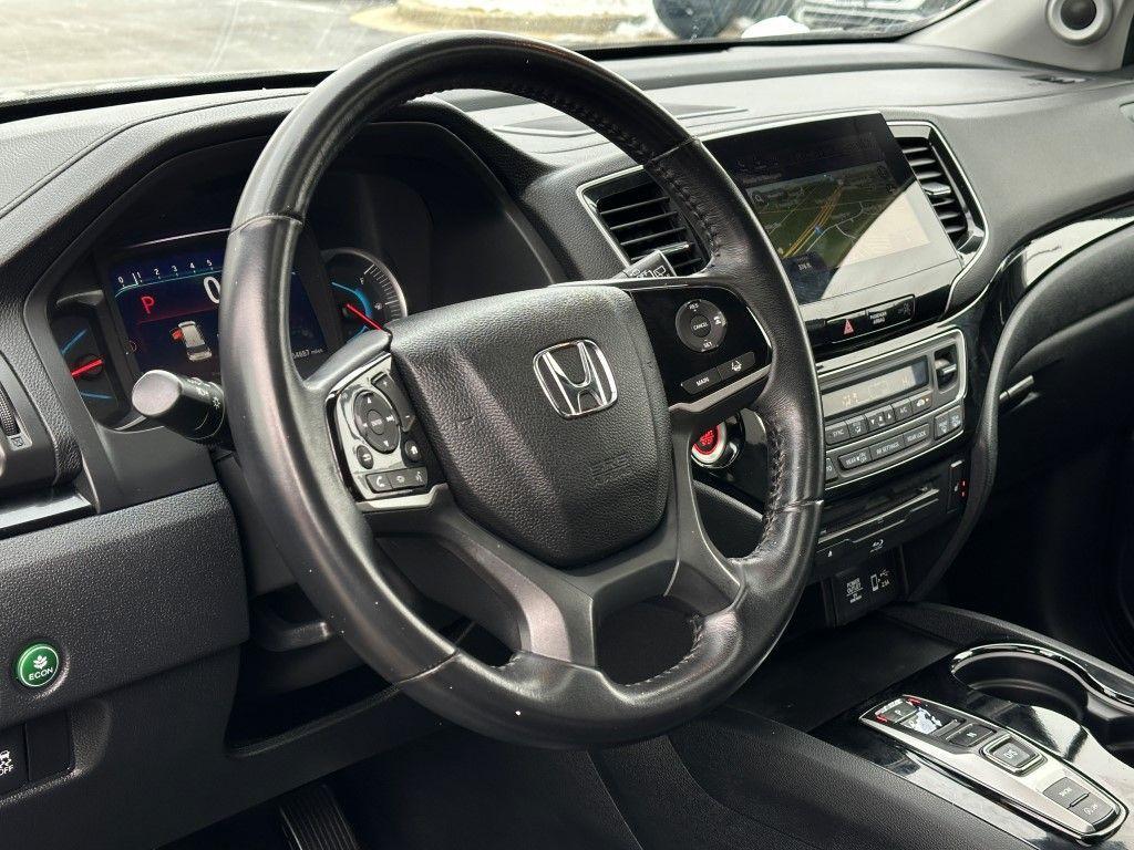 used 2021 Honda Pilot car, priced at $27,499