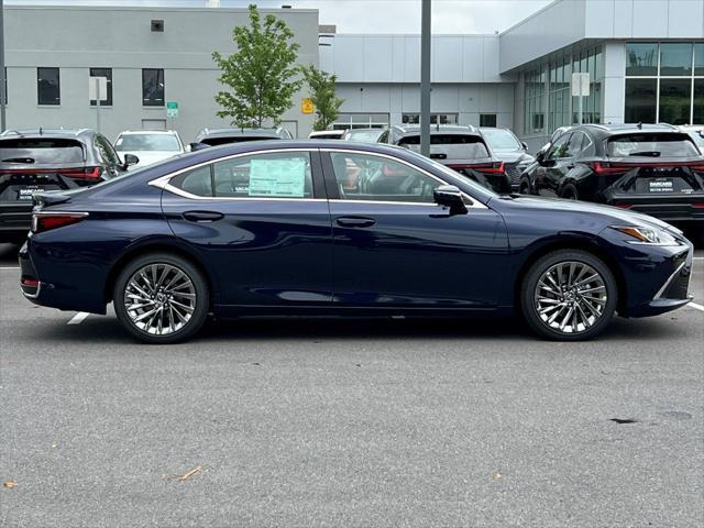 new 2025 Lexus ES 300h car, priced at $51,939