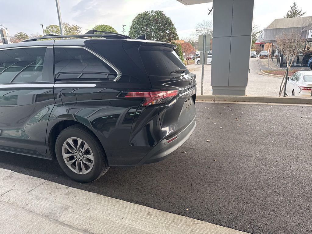 used 2021 Toyota Sienna car, priced at $36,712