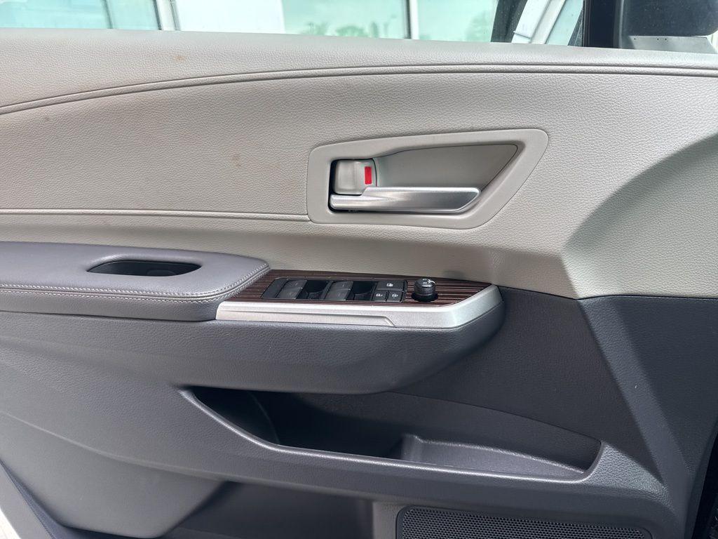 used 2021 Toyota Sienna car, priced at $36,712