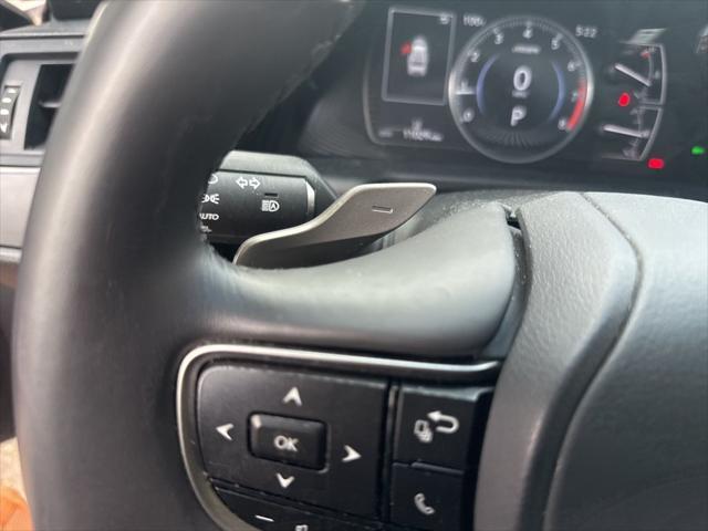 used 2024 Lexus ES 350 car, priced at $39,900