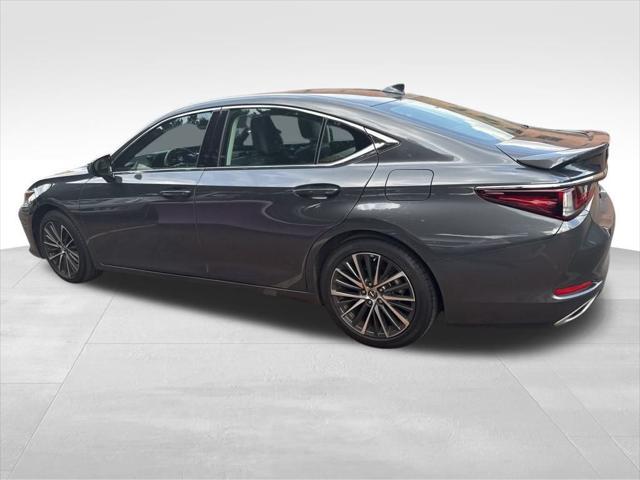 used 2024 Lexus ES 350 car, priced at $39,900