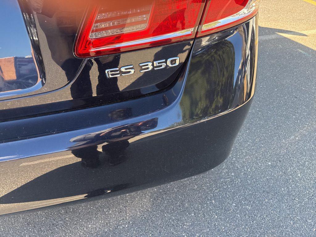 used 2010 Lexus ES 350 car, priced at $8,899