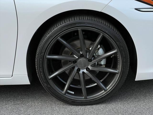 used 2020 Lexus ES 300h car, priced at $35,520