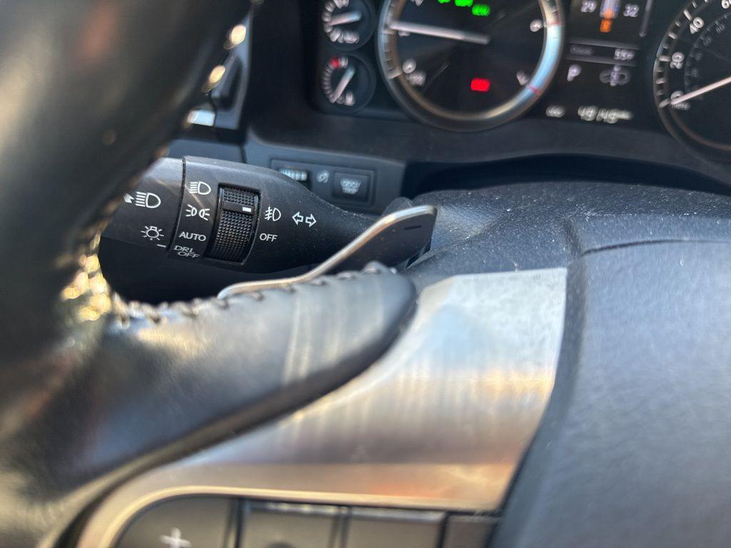 used 2021 Lexus LX 570 car, priced at $69,990