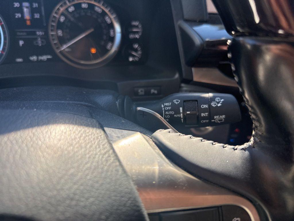 used 2021 Lexus LX 570 car, priced at $69,990