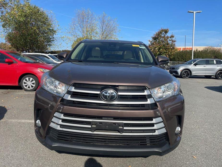 used 2017 Toyota Highlander car, priced at $25,411