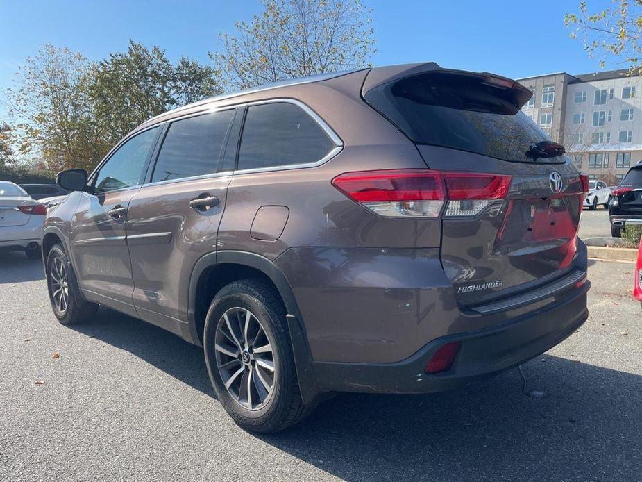 used 2017 Toyota Highlander car, priced at $25,411