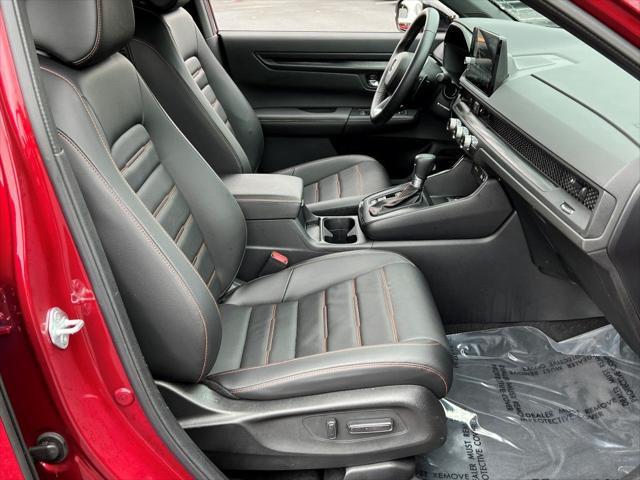 used 2025 Honda CR-V Hybrid car, priced at $35,800