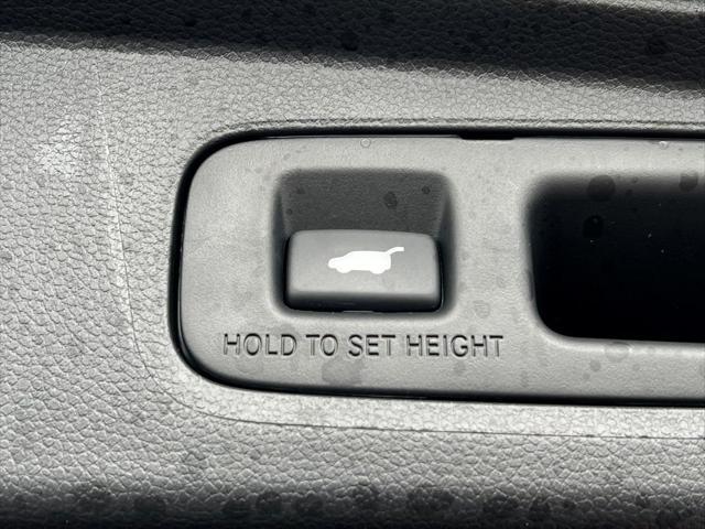used 2025 Honda CR-V Hybrid car, priced at $35,800