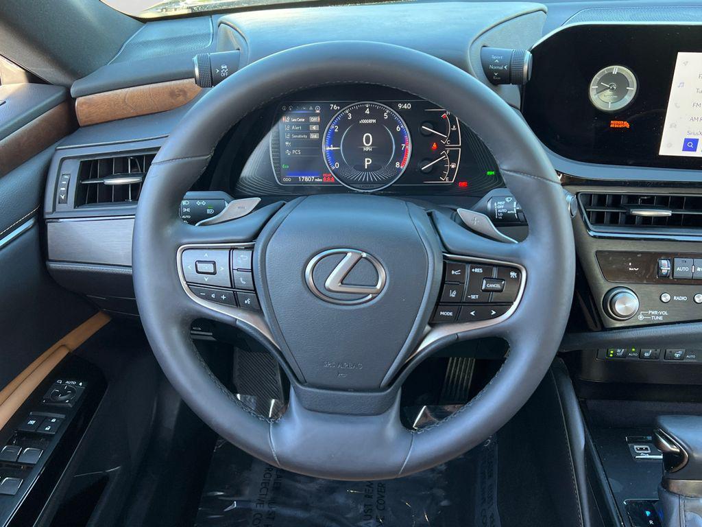used 2023 Lexus ES 350 car, priced at $37,257