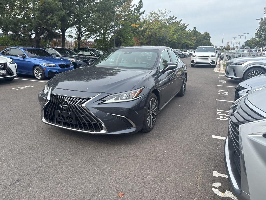 used 2023 Lexus ES 350 car, priced at $38,622