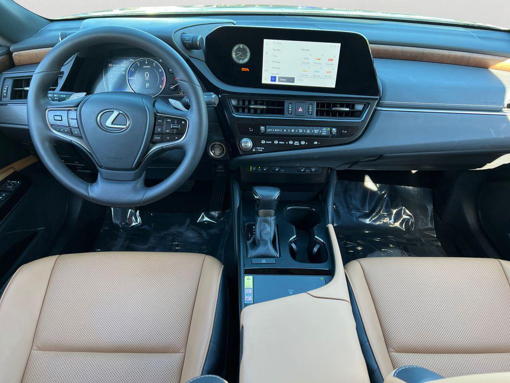 used 2023 Lexus ES 350 car, priced at $37,257
