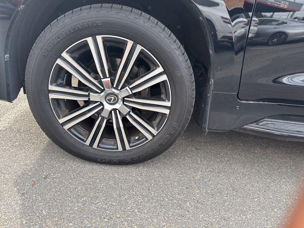 used 2018 Lexus LX 570 car, priced at $52,476