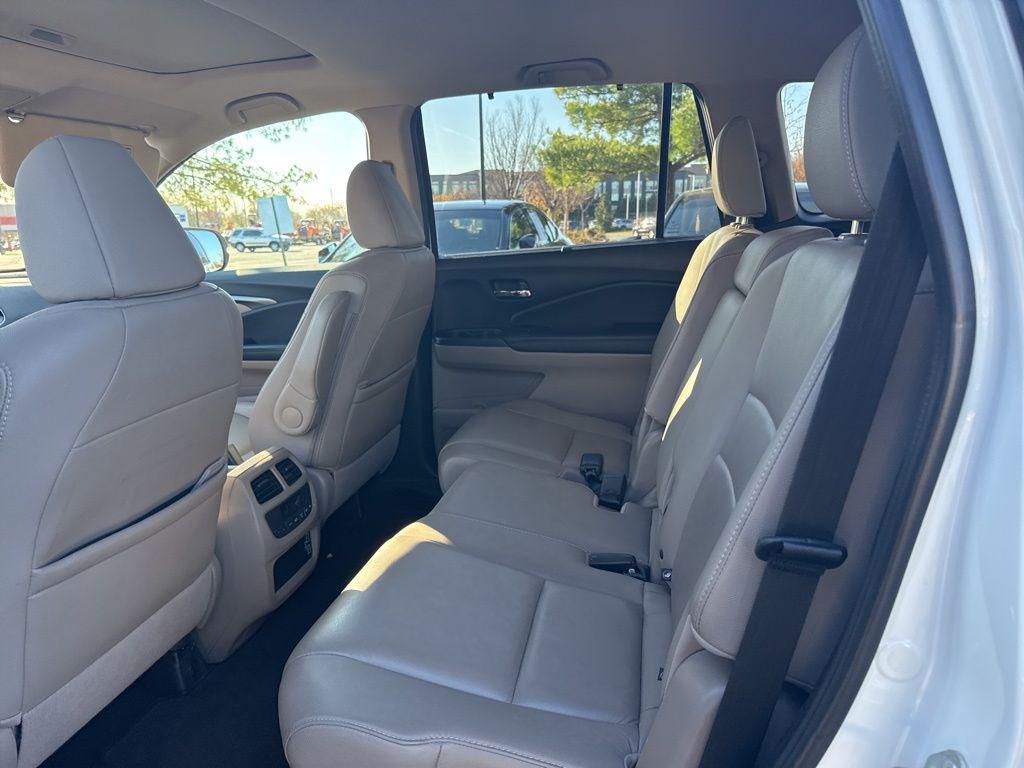 used 2019 Honda Pilot car, priced at $22,610