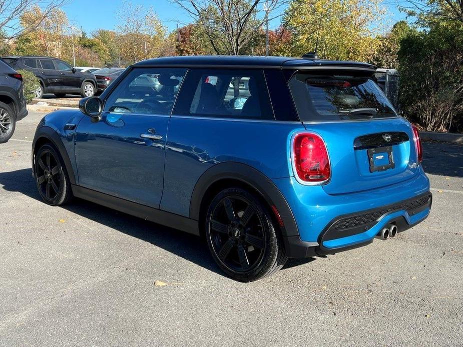 used 2022 MINI Hardtop car, priced at $23,900