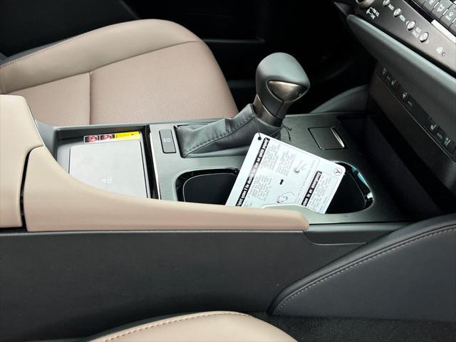 new 2025 Lexus ES 350 car, priced at $46,753