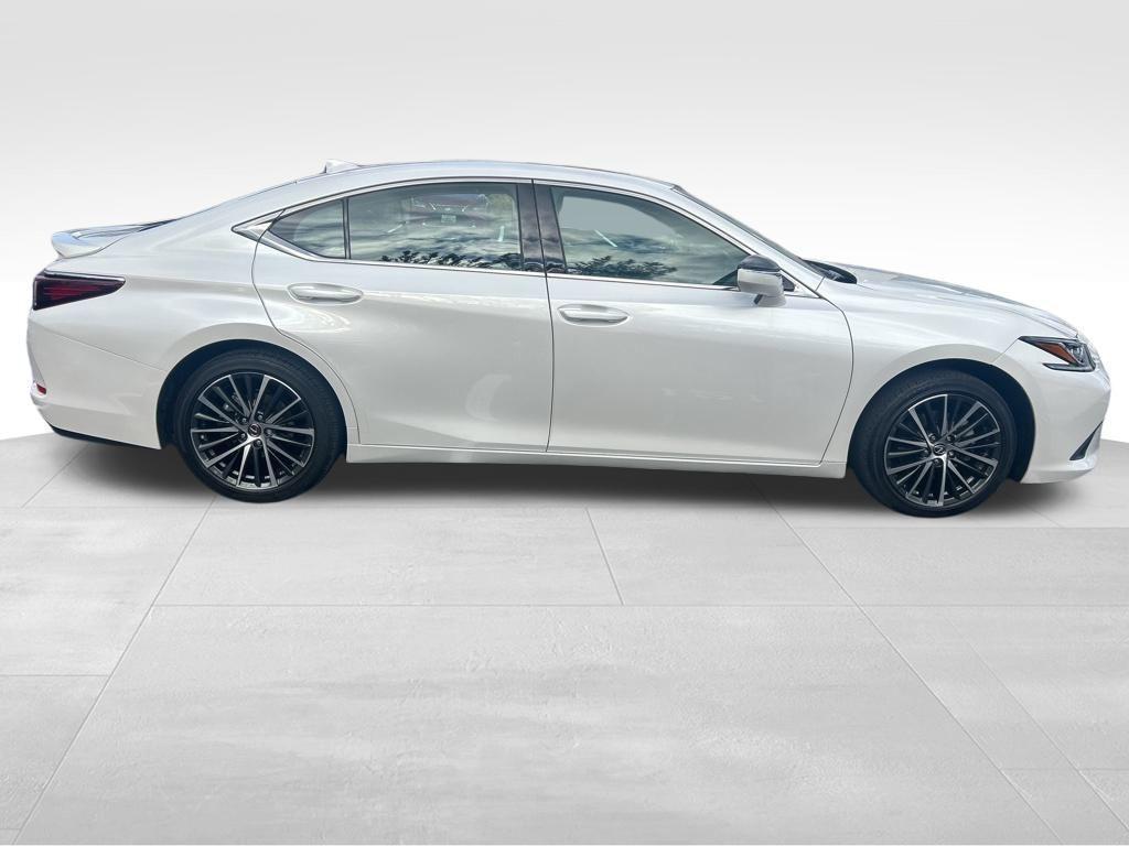 used 2022 Lexus ES 350 car, priced at $34,680