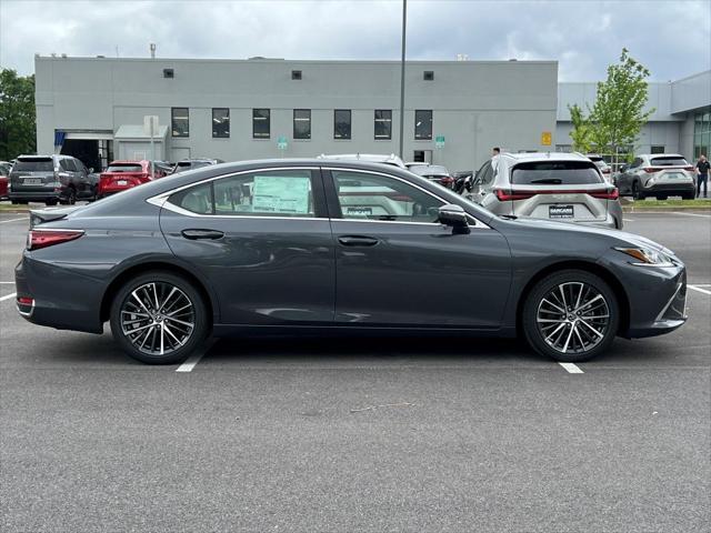 new 2025 Lexus ES 300h car, priced at $48,710