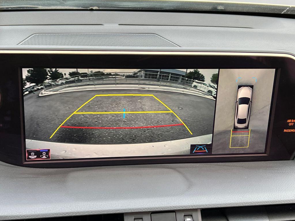 used 2019 Lexus ES 300h car, priced at $30,599