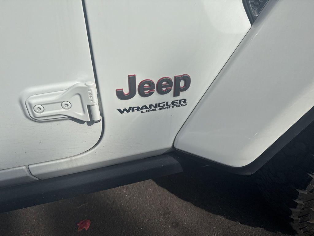 used 2021 Jeep Wrangler Unlimited car, priced at $31,538