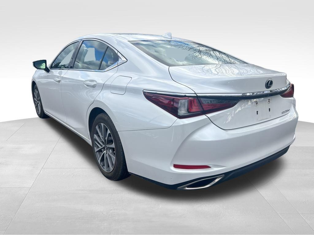 used 2022 Lexus ES 350 car, priced at $34,581