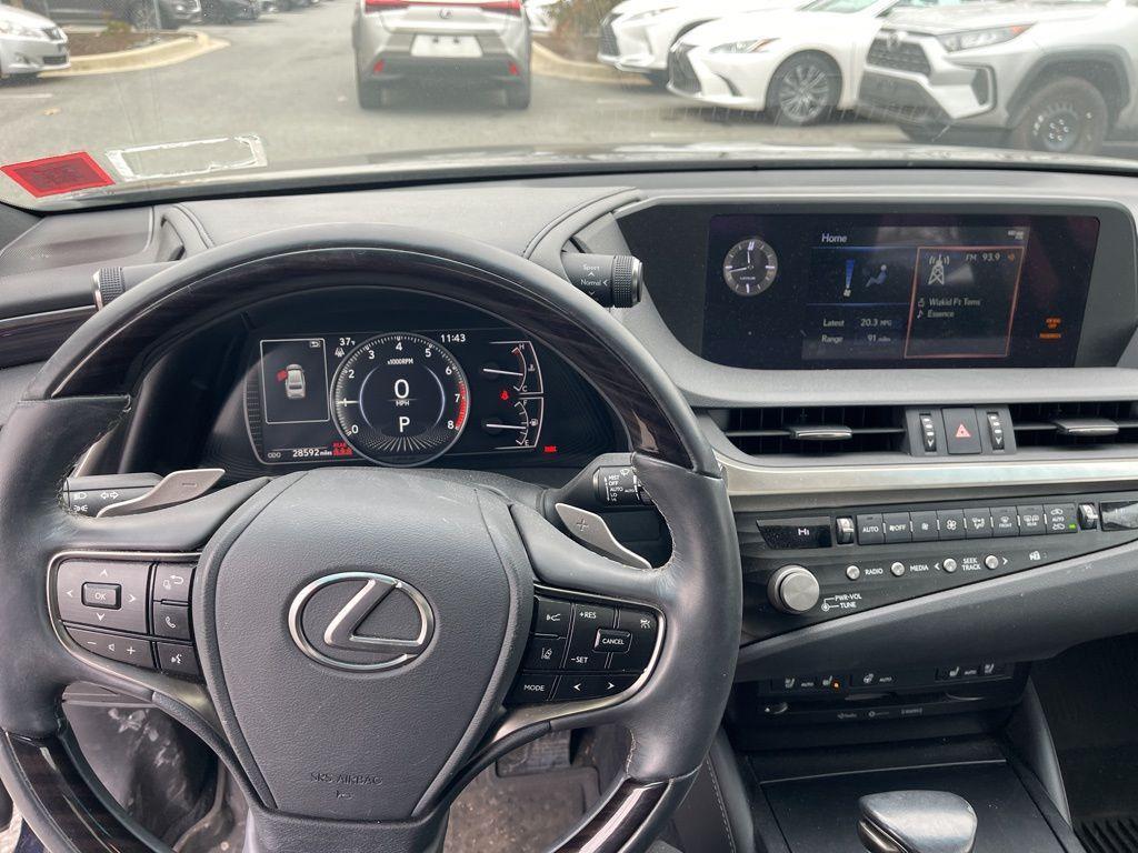 used 2021 Lexus ES 350 car, priced at $33,712