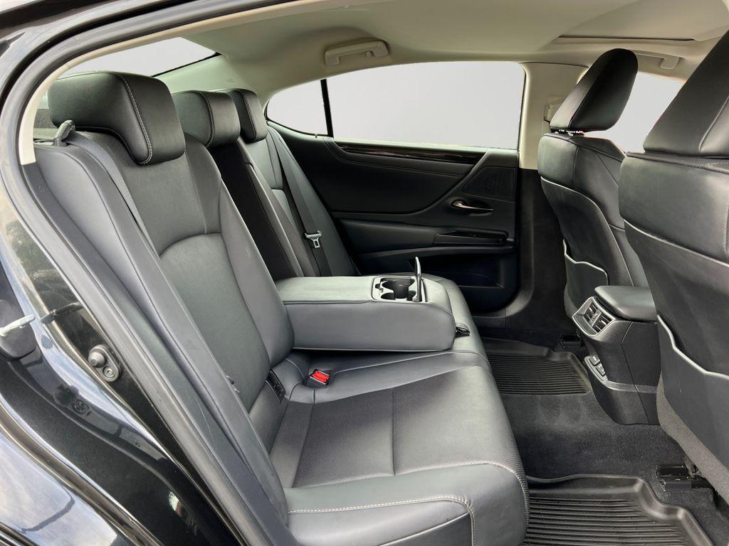used 2021 Lexus ES 350 car, priced at $29,899