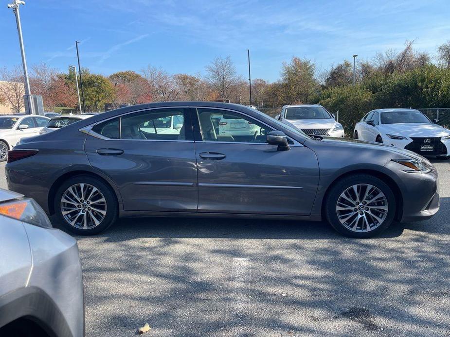 used 2019 Lexus ES 350 car, priced at $28,158