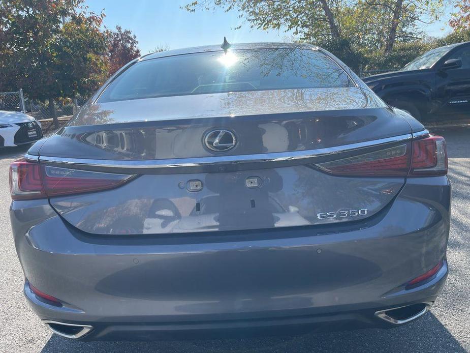 used 2019 Lexus ES 350 car, priced at $28,158