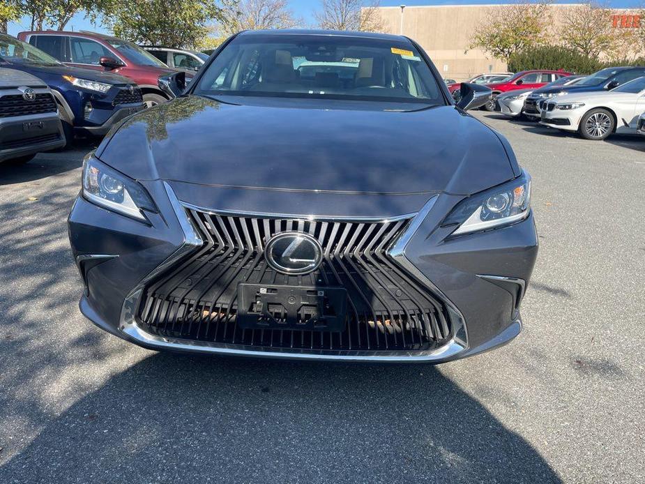 used 2019 Lexus ES 350 car, priced at $28,158