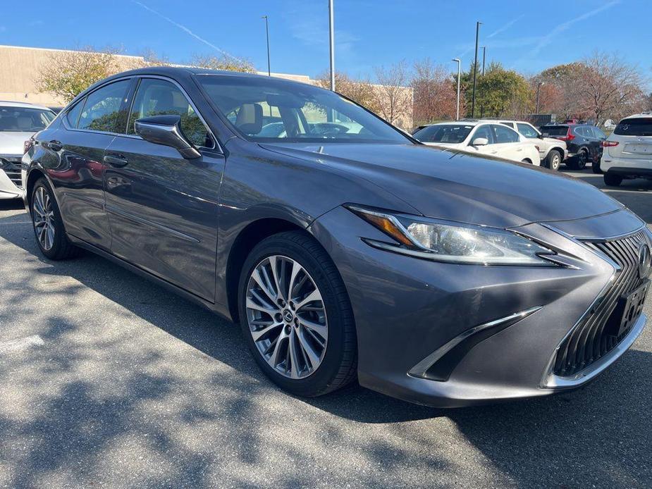 used 2019 Lexus ES 350 car, priced at $28,142