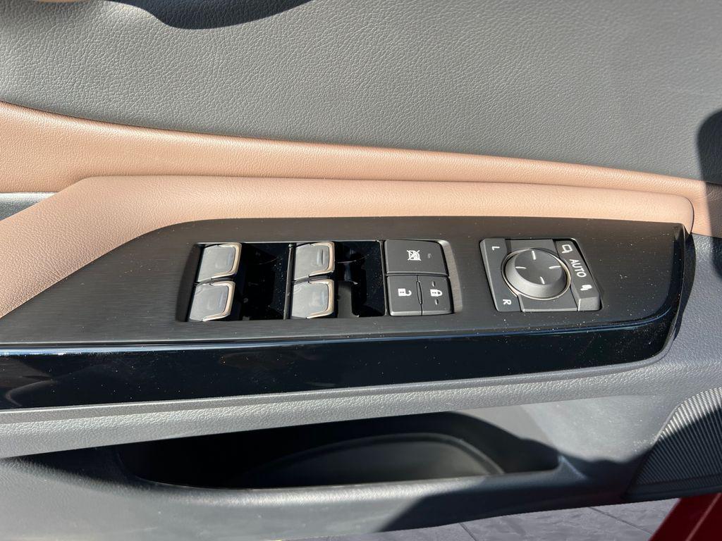 new 2025 Lexus ES 350 car, priced at $47,889