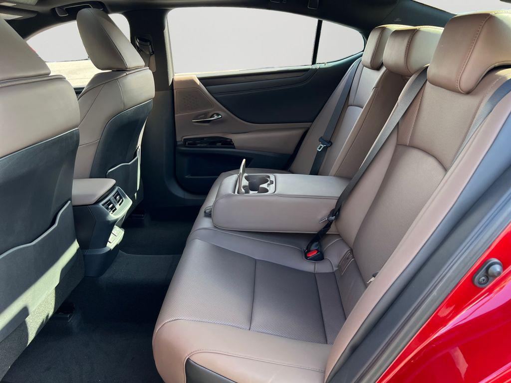 new 2025 Lexus ES 350 car, priced at $47,889
