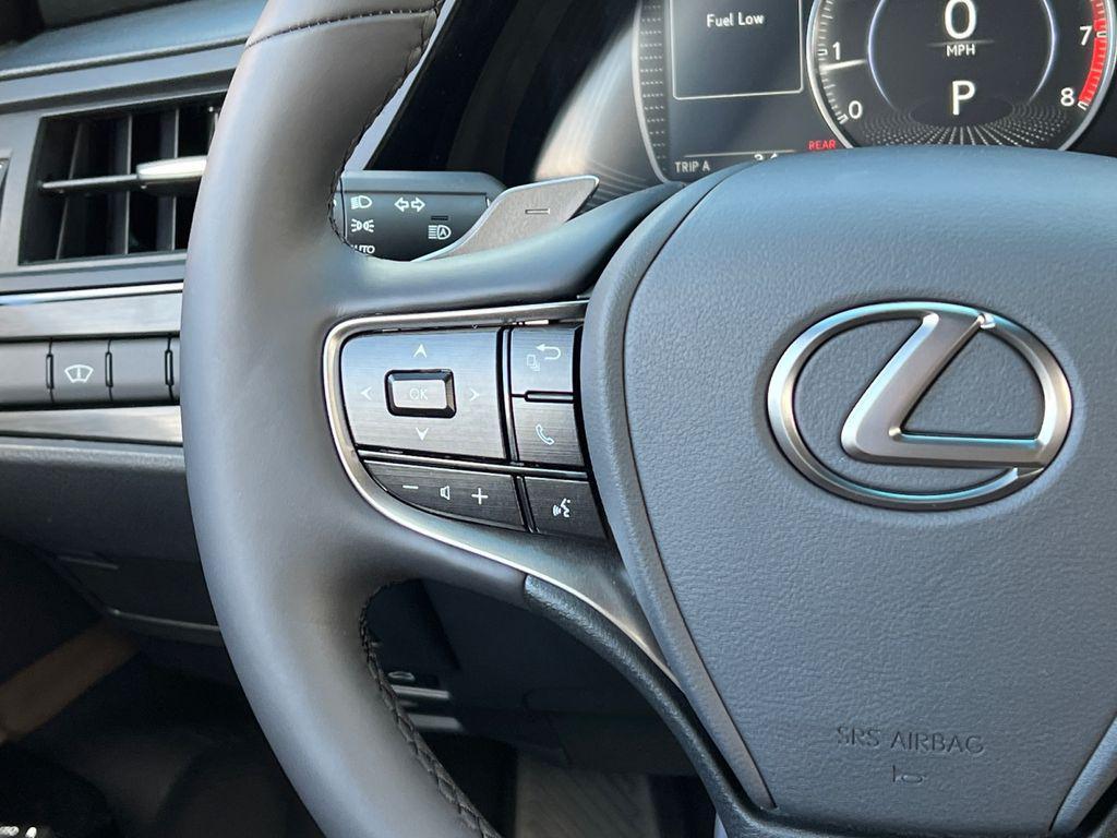 new 2025 Lexus ES 350 car, priced at $47,889