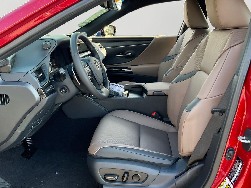 new 2025 Lexus ES 350 car, priced at $47,889