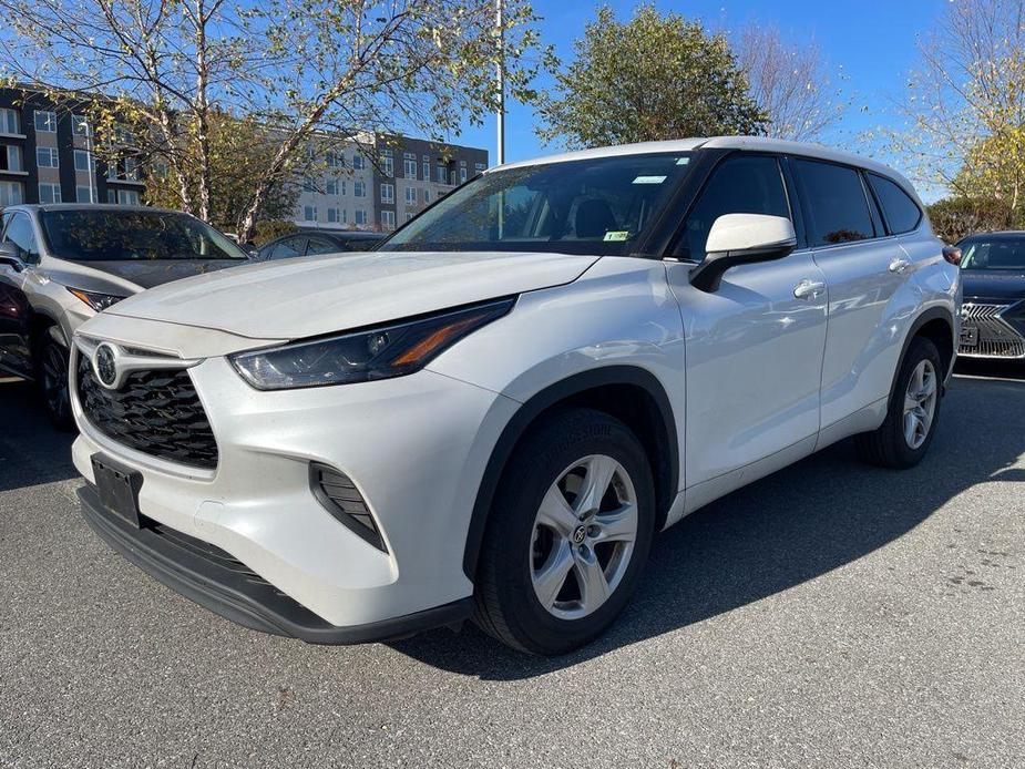 used 2022 Toyota Highlander car, priced at $30,500